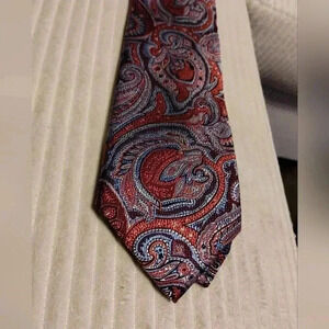Men's tie